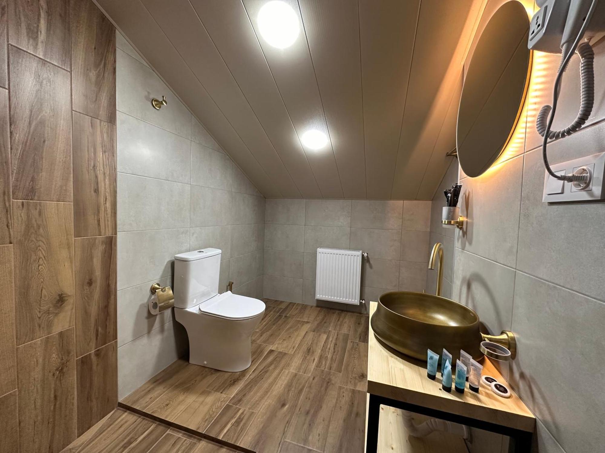 Hotel Mountime Kazbegi Kültér fotó